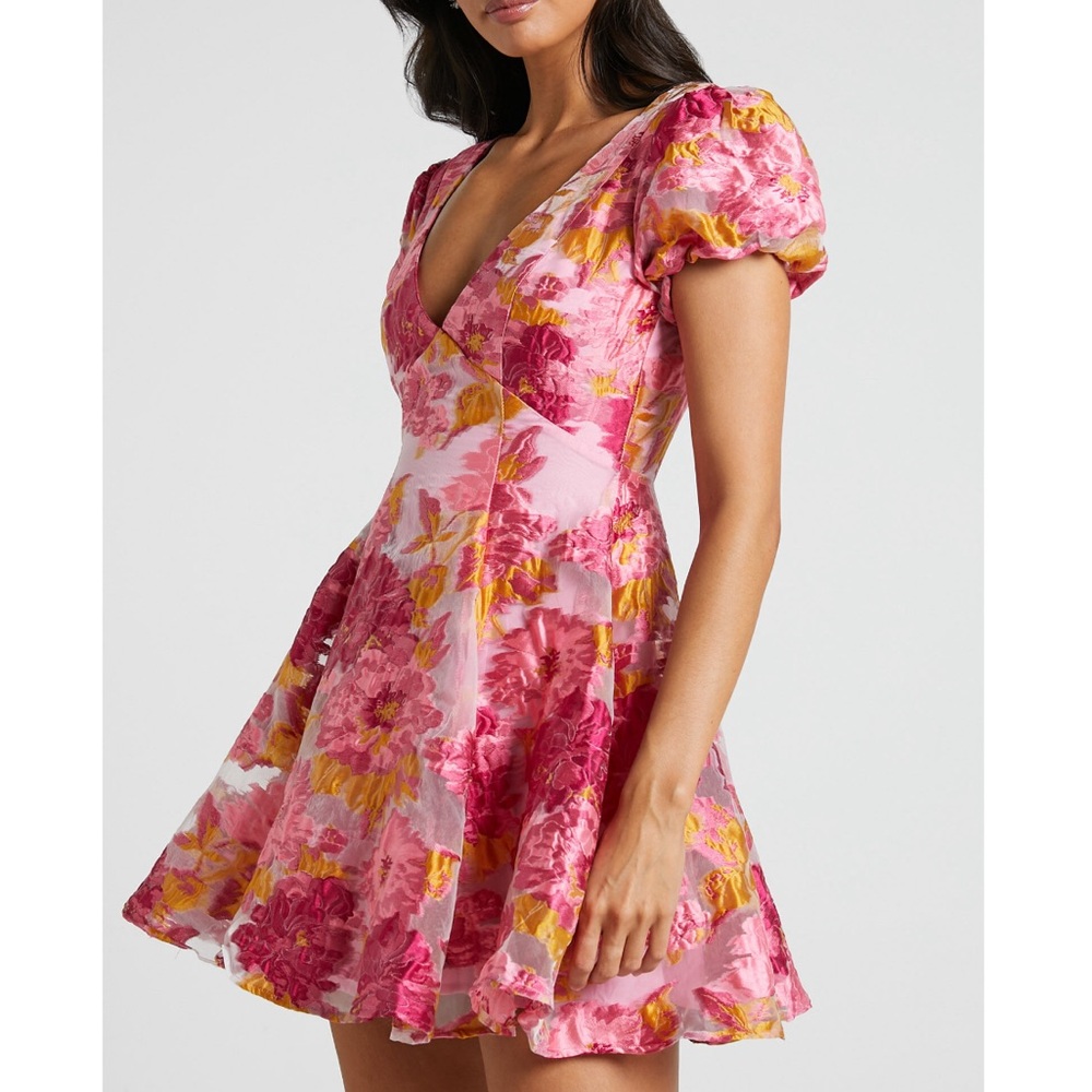 Brailey Jacquard Mini Dress in Pink (Size 4) never worn with tag